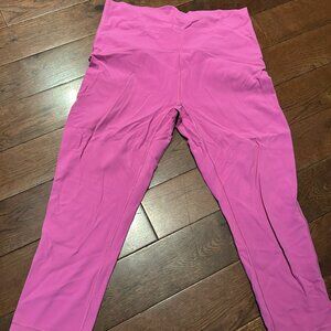 Ivivva Capri/Cropped Leggings - Girls Size 12 Pink